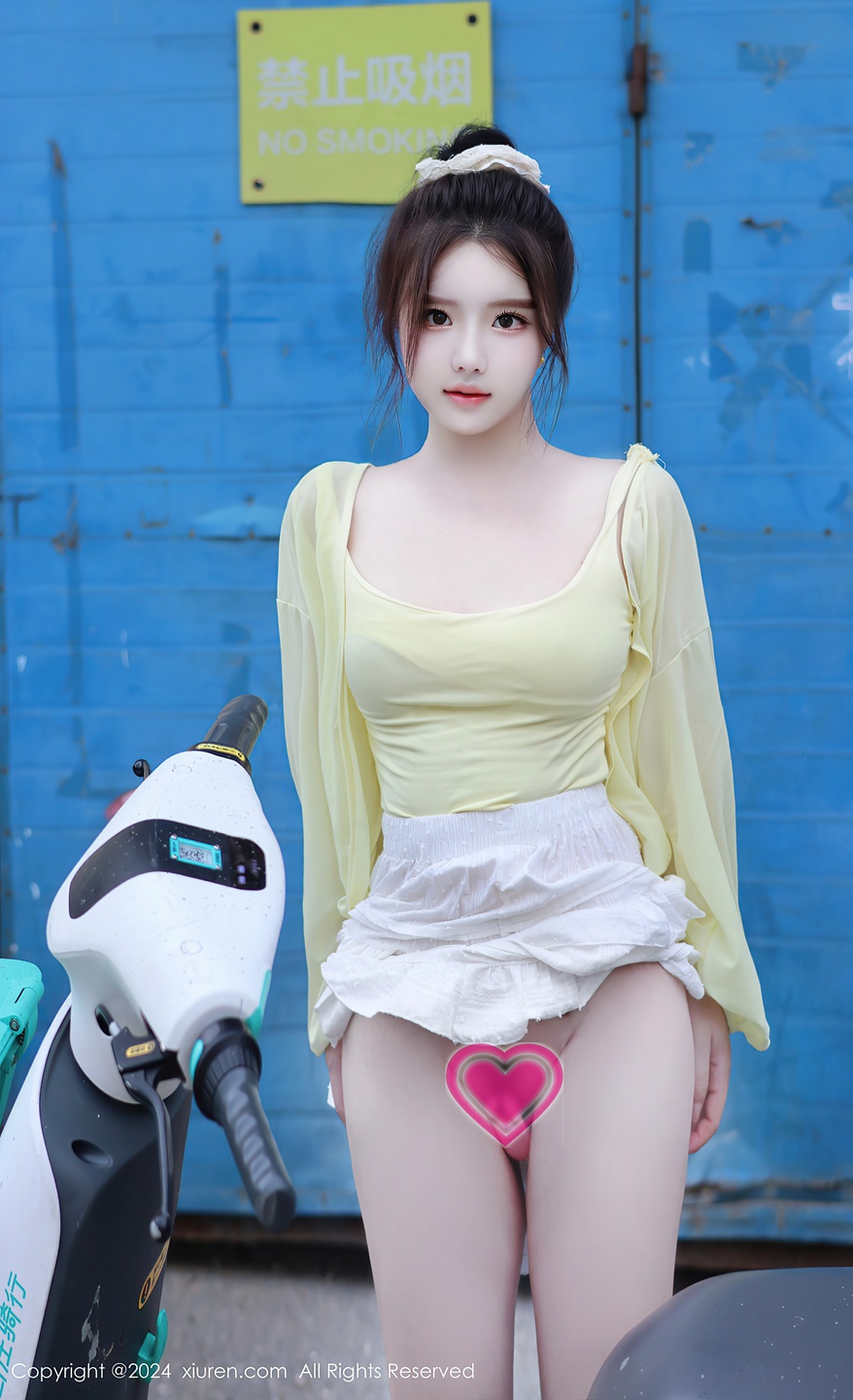 小薯条nienie 户外露出私拍 90P/874MB