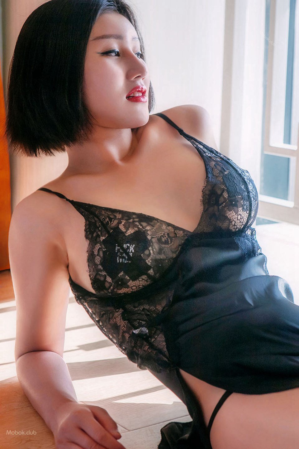 电商淘宝店丝袜专卖 熟女丝袜诱惑店拍定制 丰满的殿部 满足小男生的幻想
