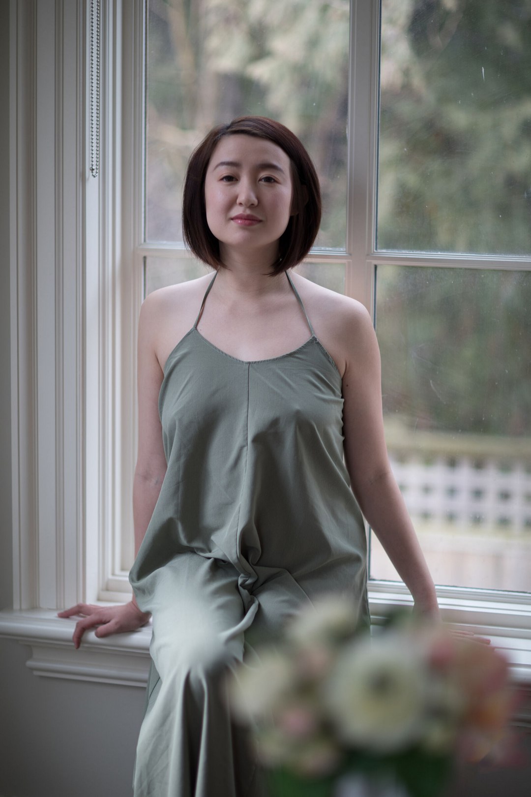 摄影师私藏！餐饮连锁老板娘黄明婉写真曝光，温柔知性演绎都市女性魅力