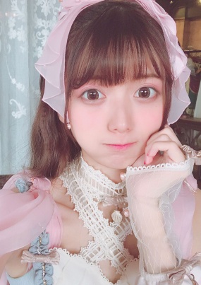陆卿卿kyokyo LO娘、小草莓、樱花与JK五套写真 60P/347M
